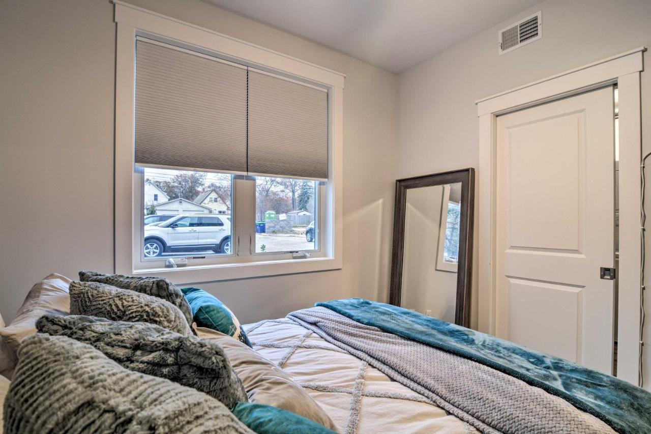 Modern Traverse City Condo About 1 Mi To Bay! المظهر الخارجي الصورة