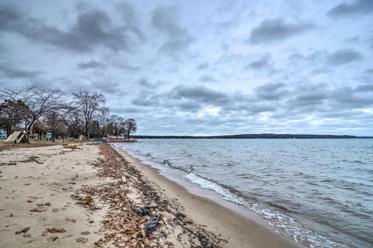 Modern Traverse City Condo About 1 Mi To Bay! المظهر الخارجي الصورة