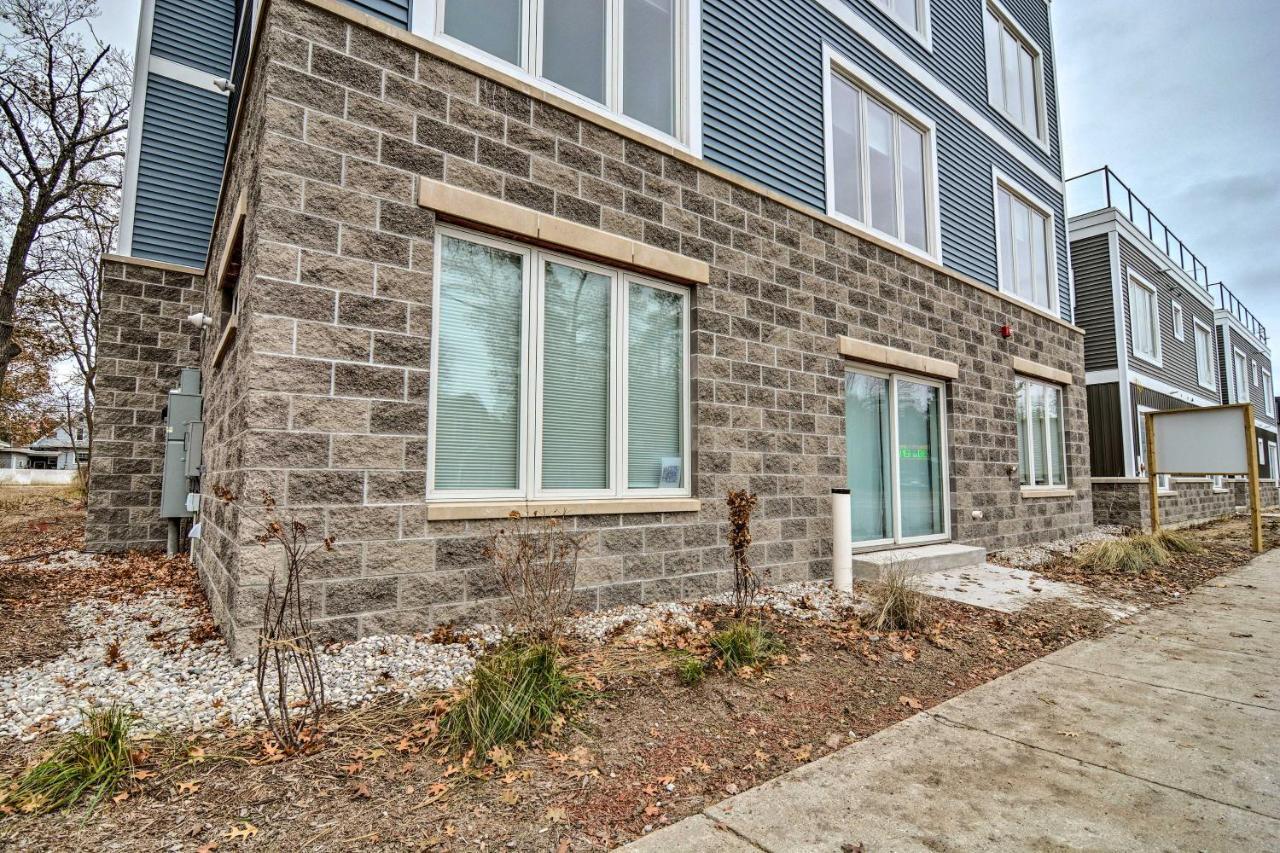 Modern Traverse City Condo About 1 Mi To Bay! المظهر الخارجي الصورة